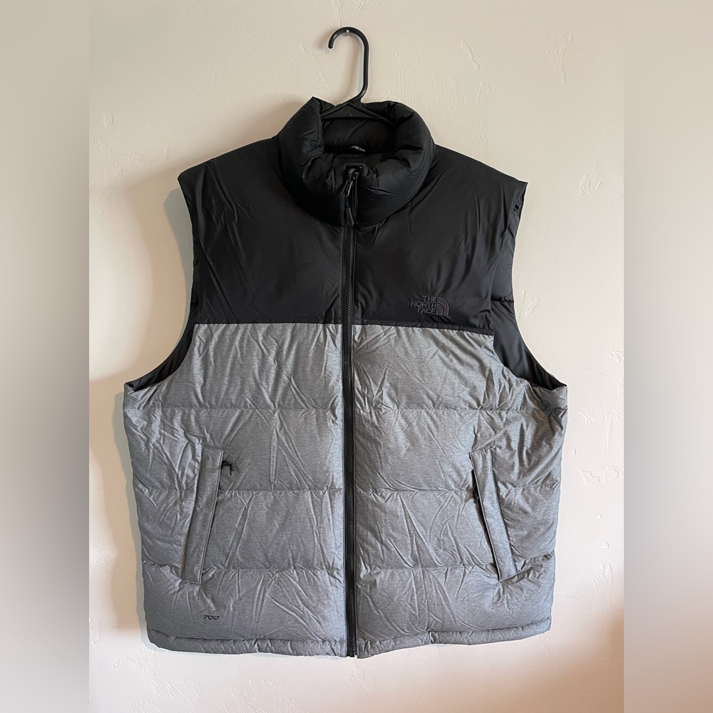 The North Face Men’s 700 Black and Grey Vest